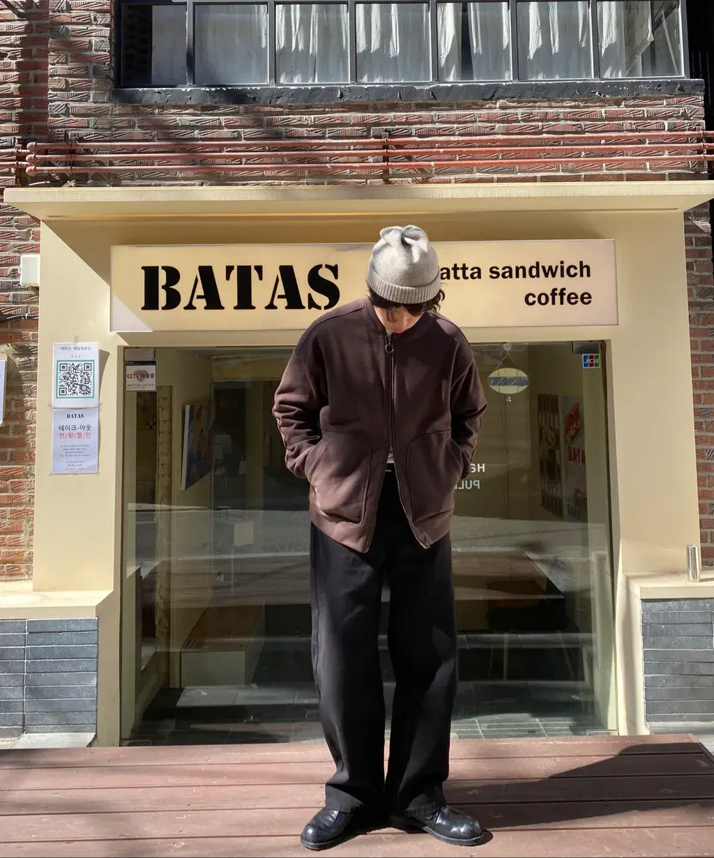 Everyday Curved Denim Pants [Black]