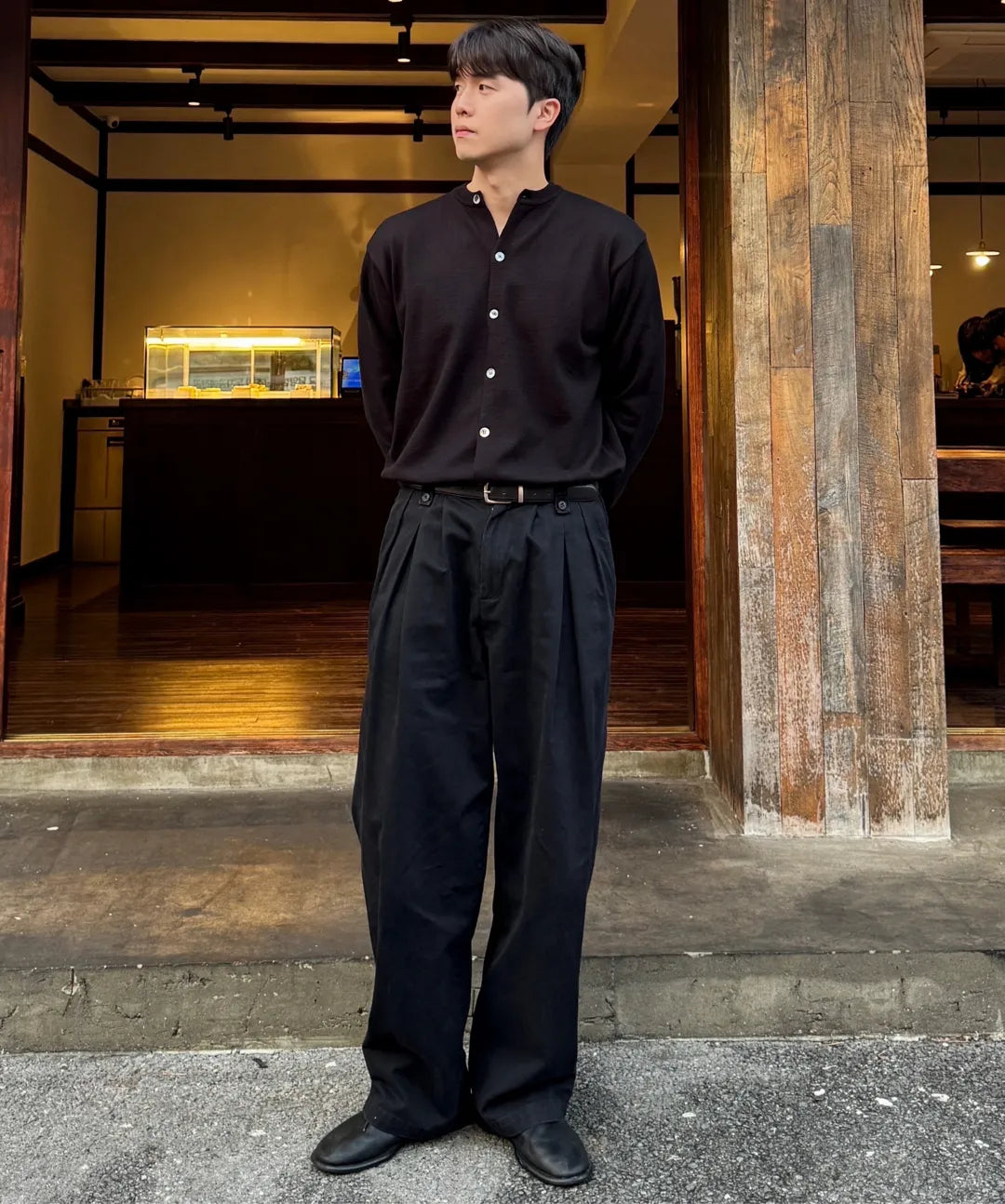 Everyday Round Knit Cardigan [Black]