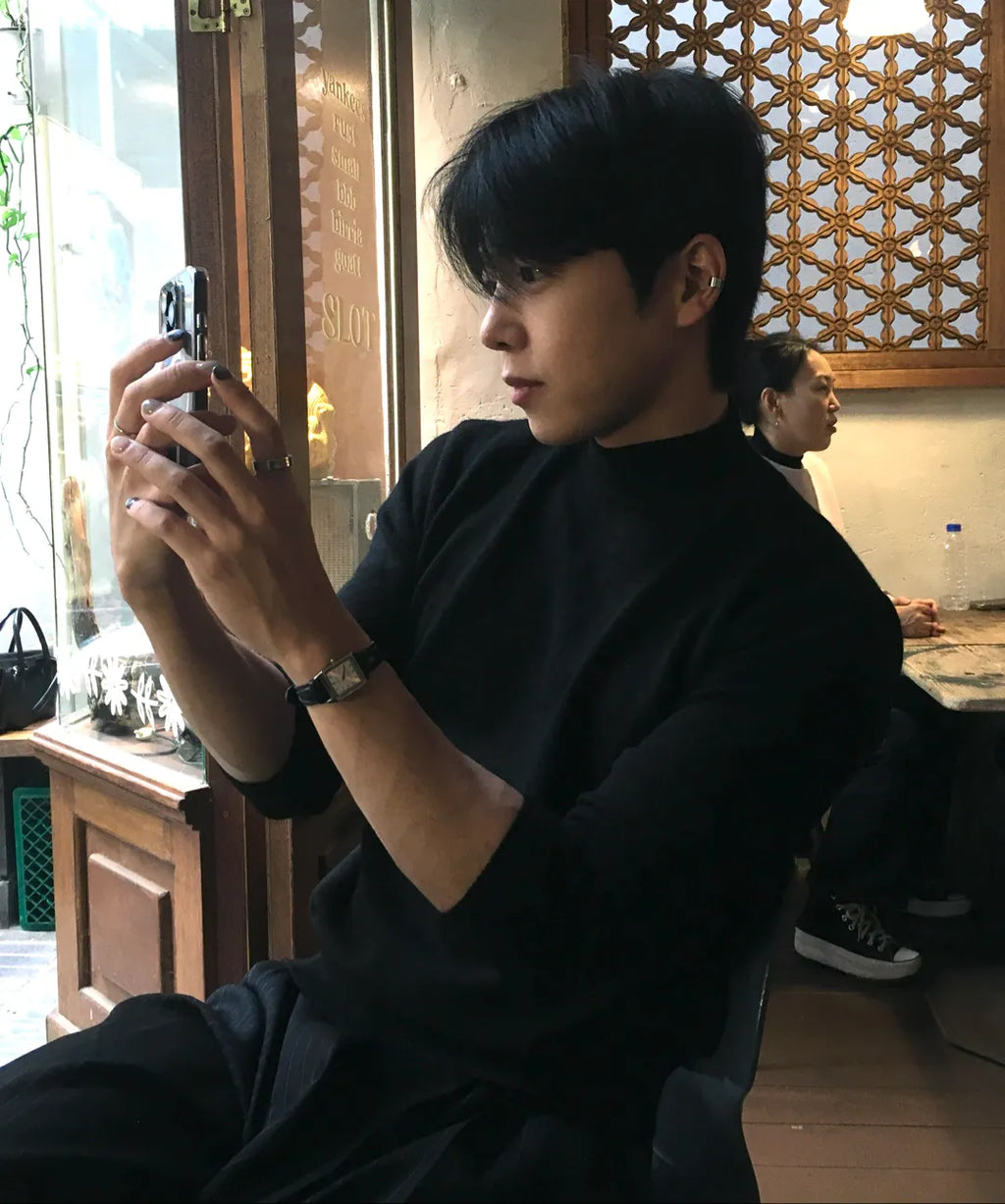 Minimal Wool Half-Neck Knit [Black]