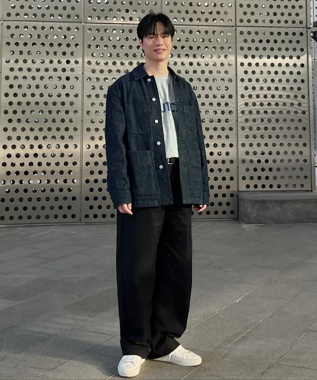 Curved Cotton Chino Pants [Black]