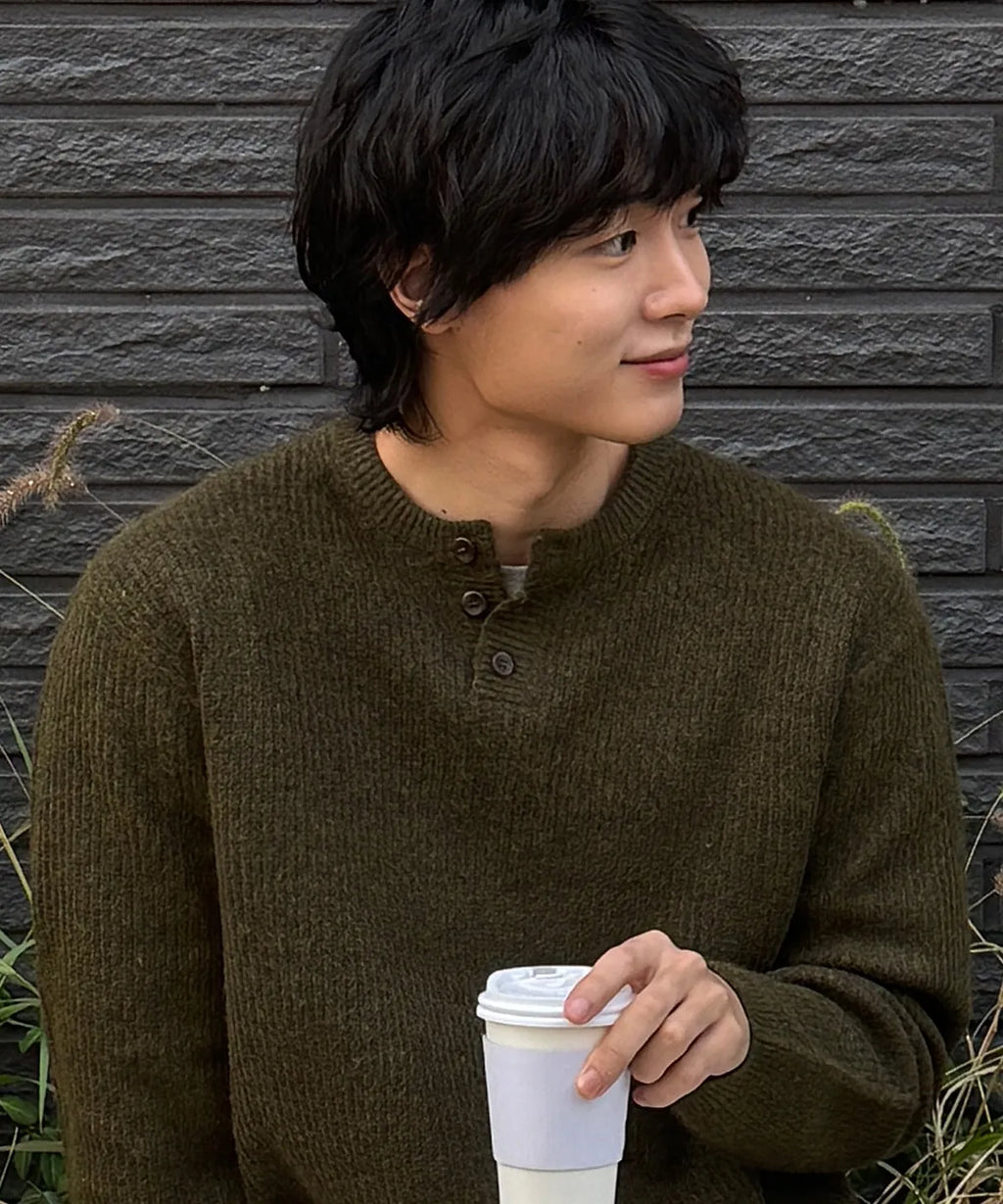 Ribbed Over-Fit Henley-Neck Knit [Khaki]