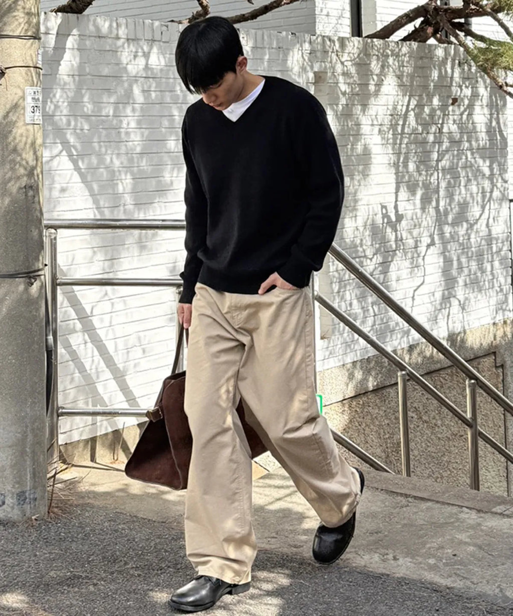 Pure Cotton V-Neck Knit [Black]