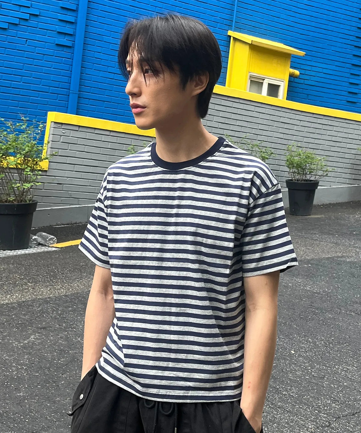 Essential Crop T-Shirt [Navy Stripe]