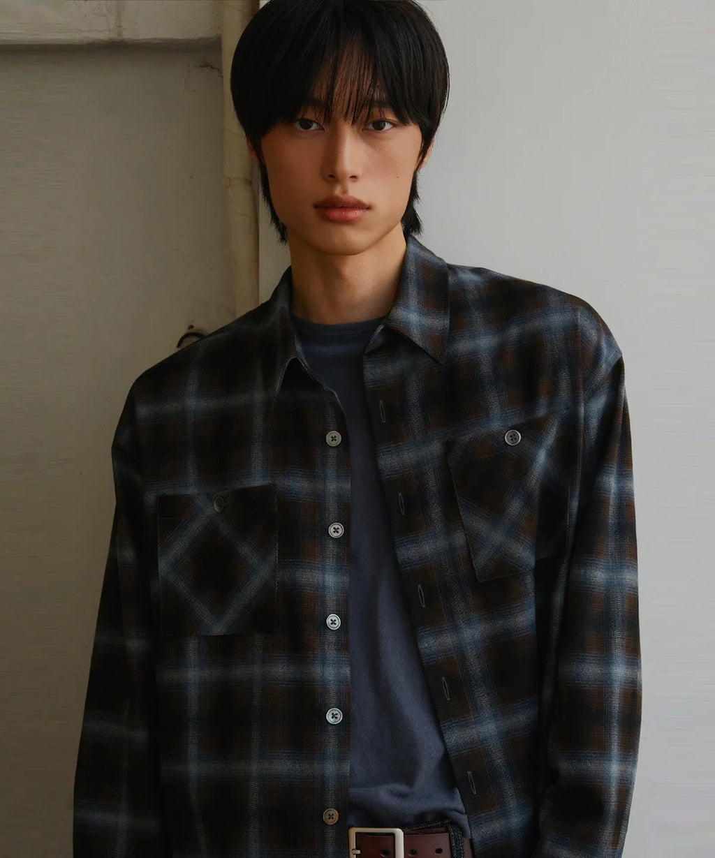 Two-Pocket Ombre Check Shirt [Blue]
