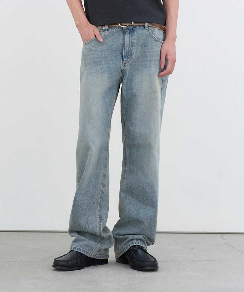 Essential Flare Denim Pants [Light Blue]