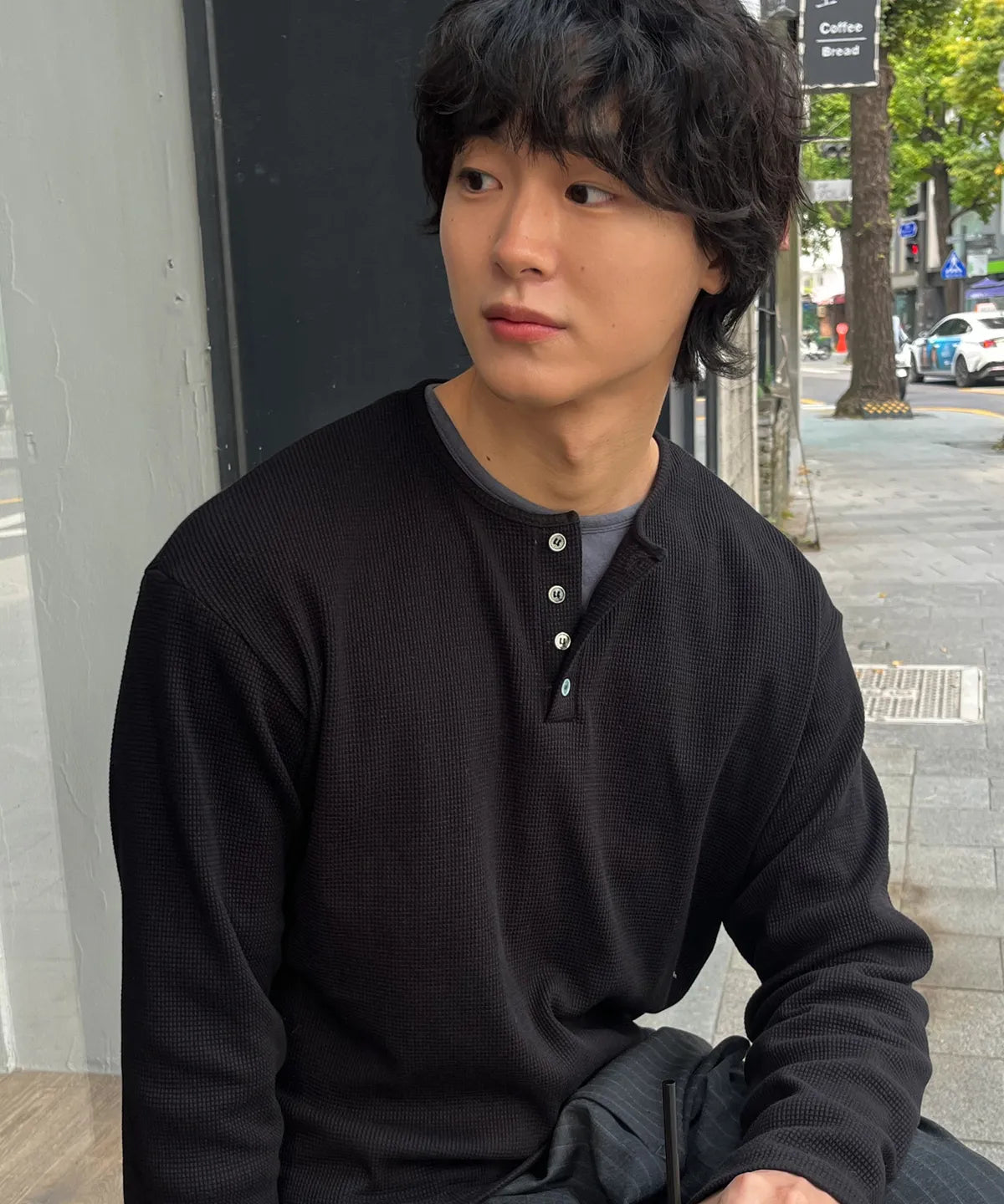 Waffle Henley Neck Crop T-shirt [Black]