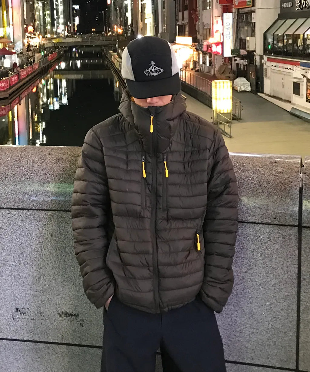 Essential Hooded Lightweight Insulated Jacket [Charcoal]