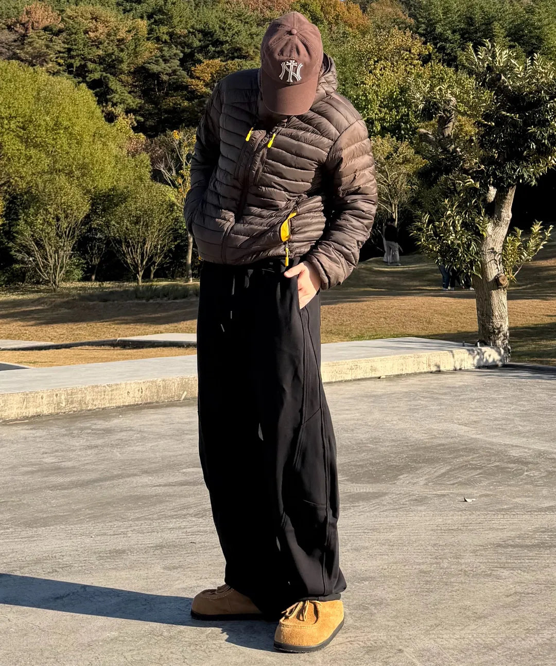 Essential Hooded Lightweight Insulated Jacket [Charcoal]