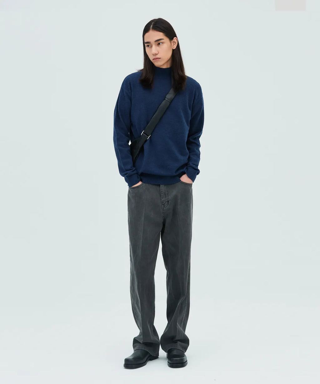 Minimal Wool Half-Neck Knit [Deep Blue]