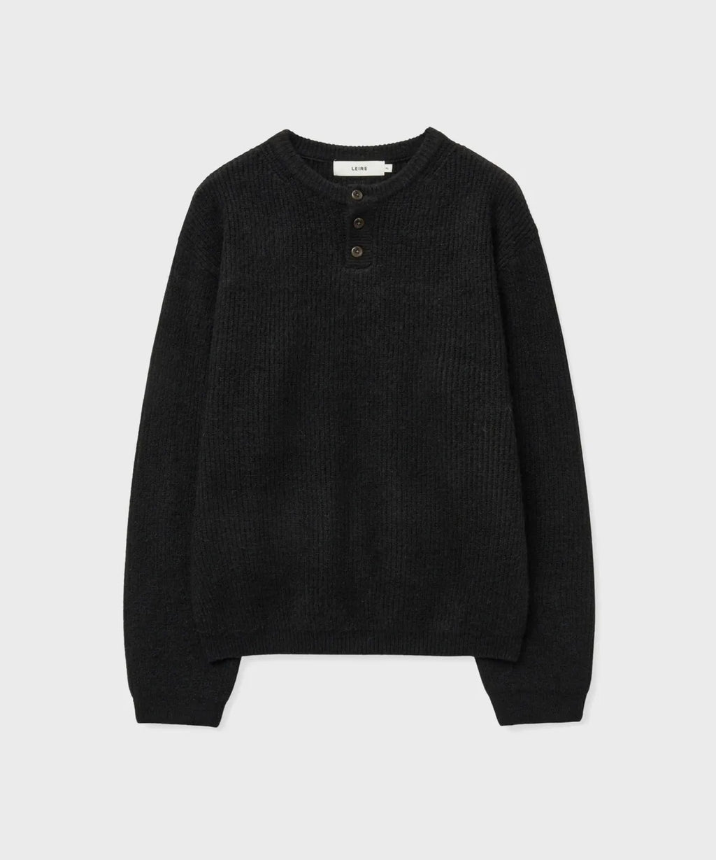 Ribbed Over-Fit Henley-Neck Knit [Black]
