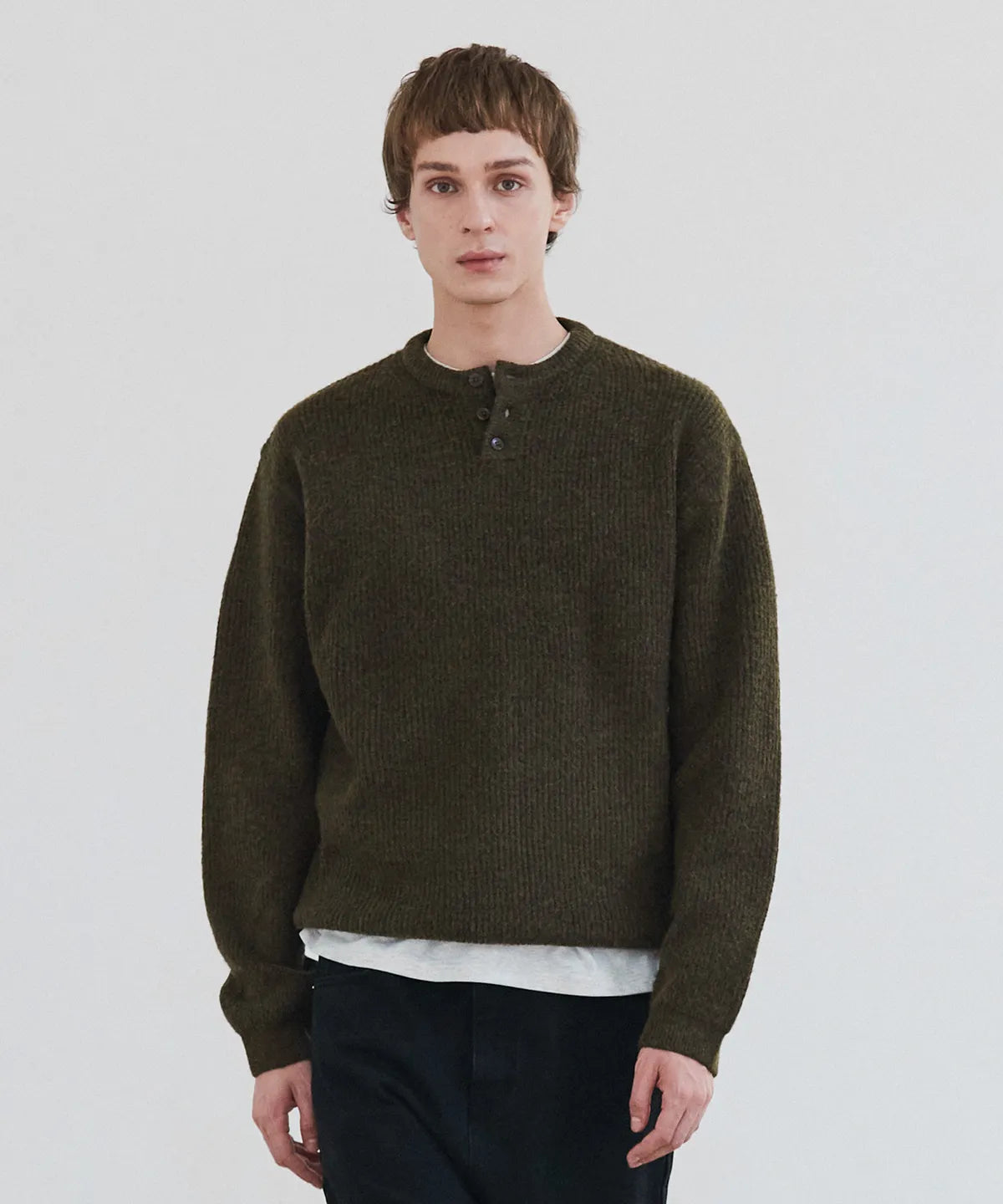 Ribbed Over-Fit Henley-Neck Knit [Khaki]