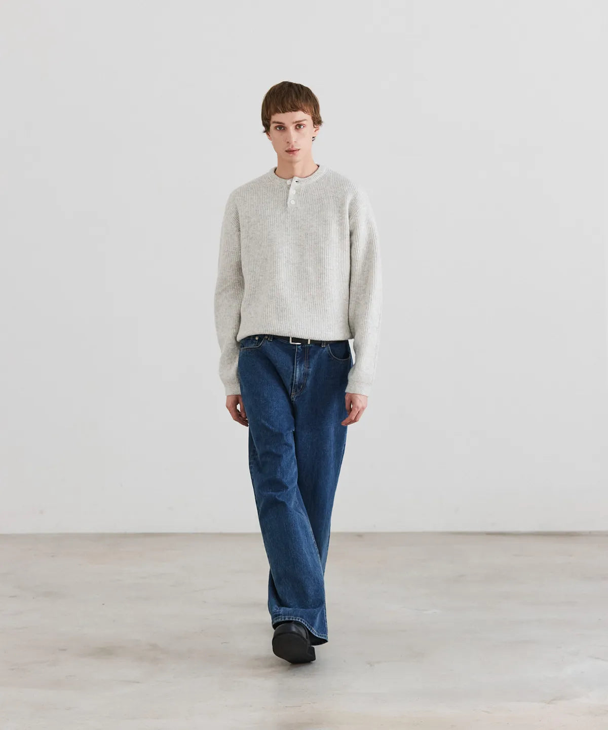 Ribbed Over-Fit Henley-Neck Knit [White Melange]