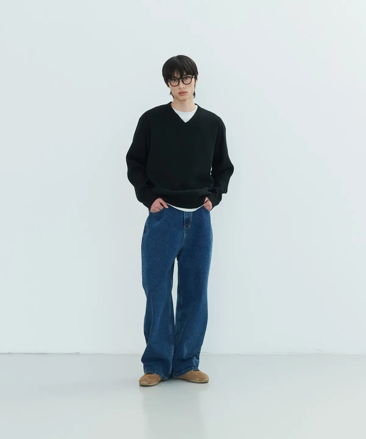 Pure Cotton V-Neck Knit [Black]