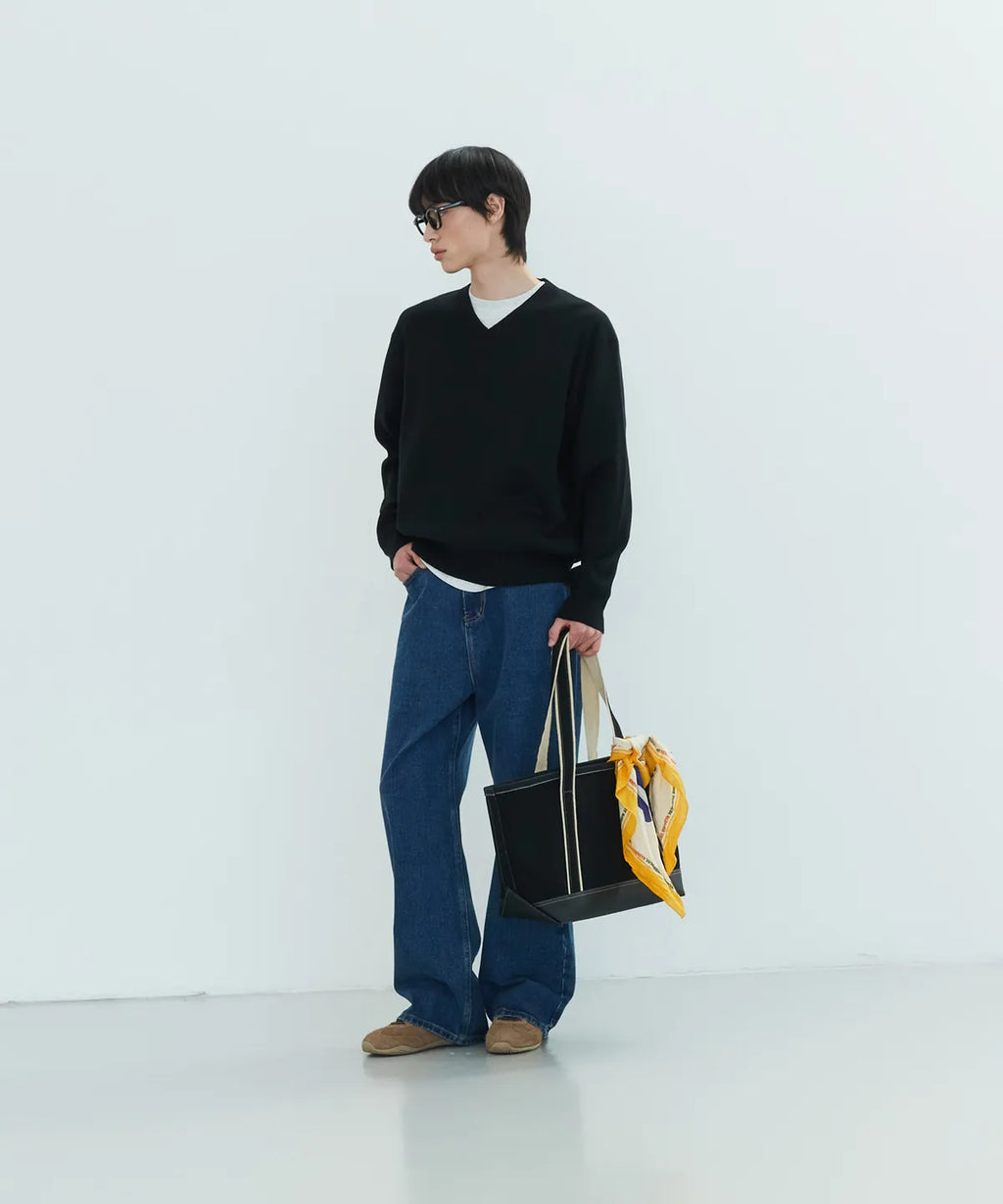 Pure Cotton V-Neck Knit [Black]