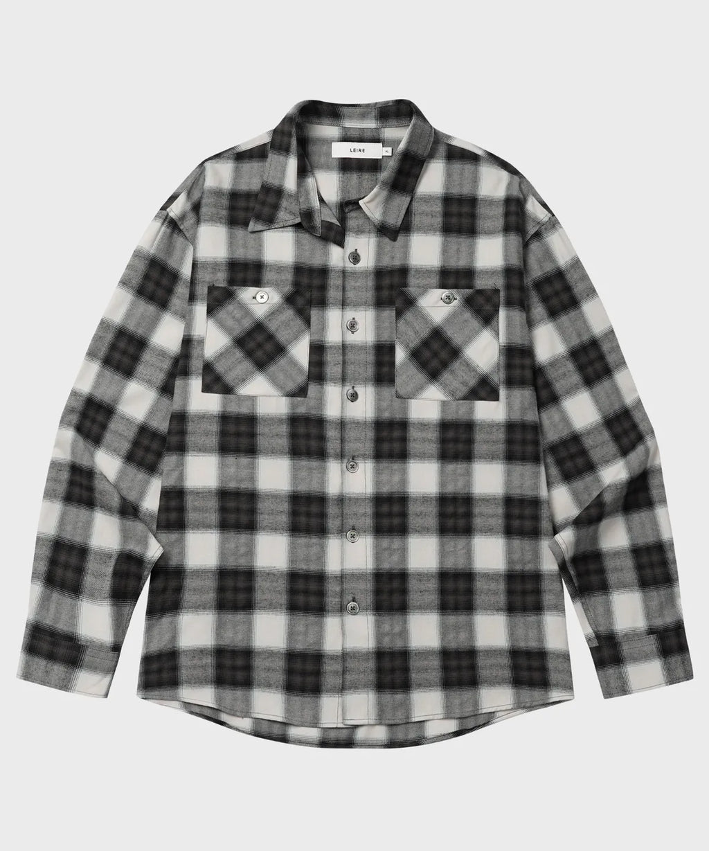 Two-Pocket Ombre Check Shirt [Black]