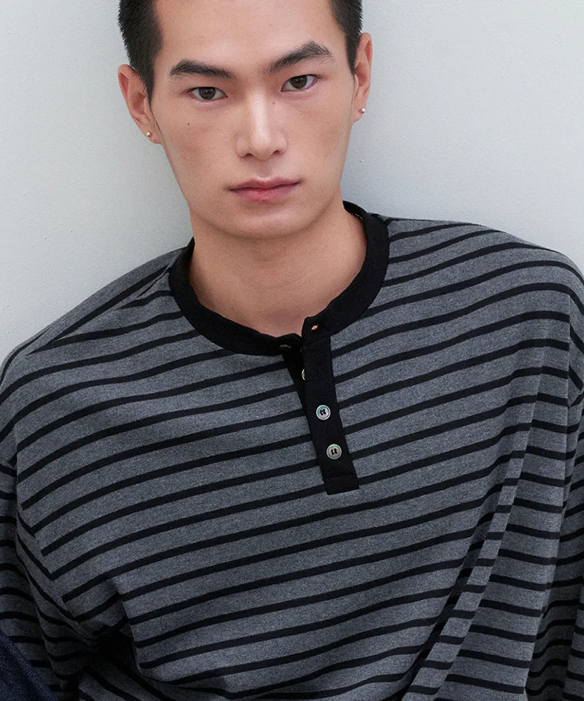 Stripe Henley Neck Long Sleeve T-Shirt [Black]