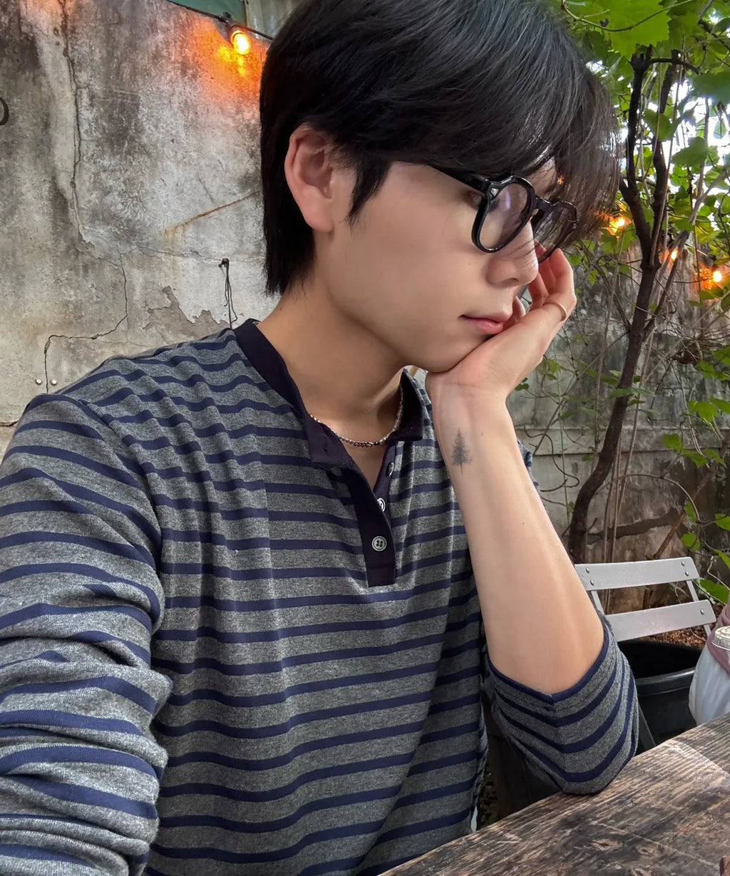 Stripe Henley Neck Long Sleeve T-Shirt [Navy]