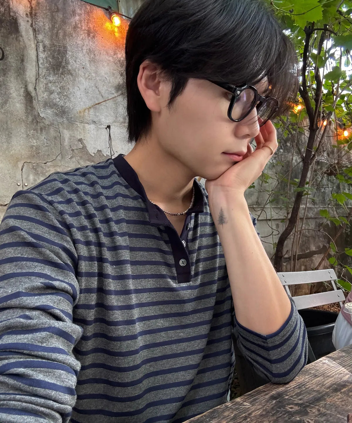 Stripe Henley Neck Long Sleeve T-Shirt [Navy]