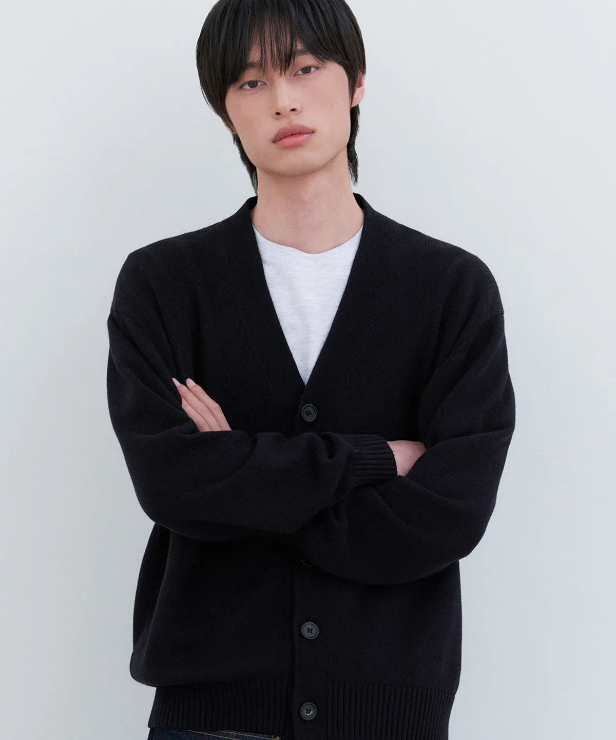 Essential Cotton V-Neck Knit Cardigan [Black]