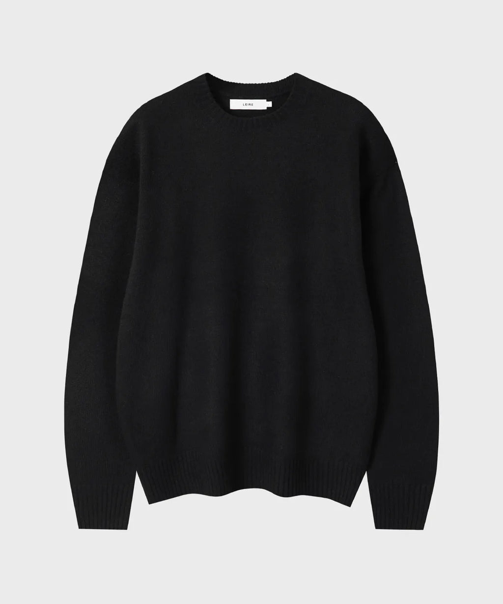 Essential Wool Crewneck Knit [Black]