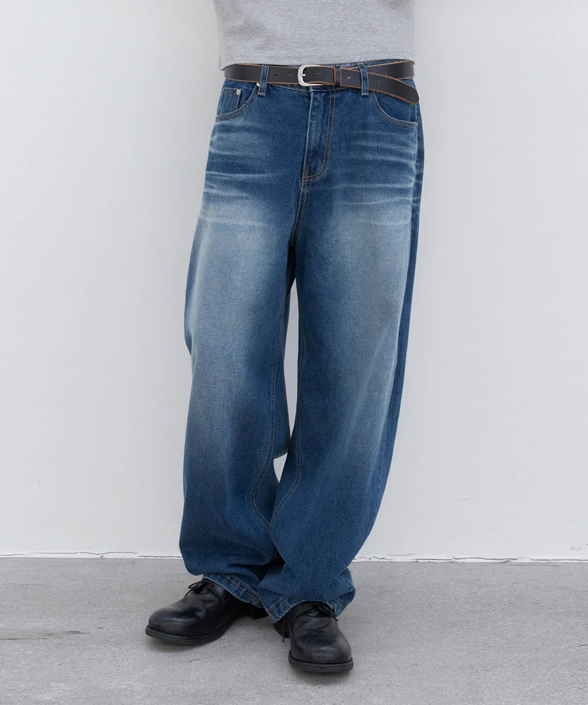 Everyday Curved Denim Pants [Indigo Blue]
