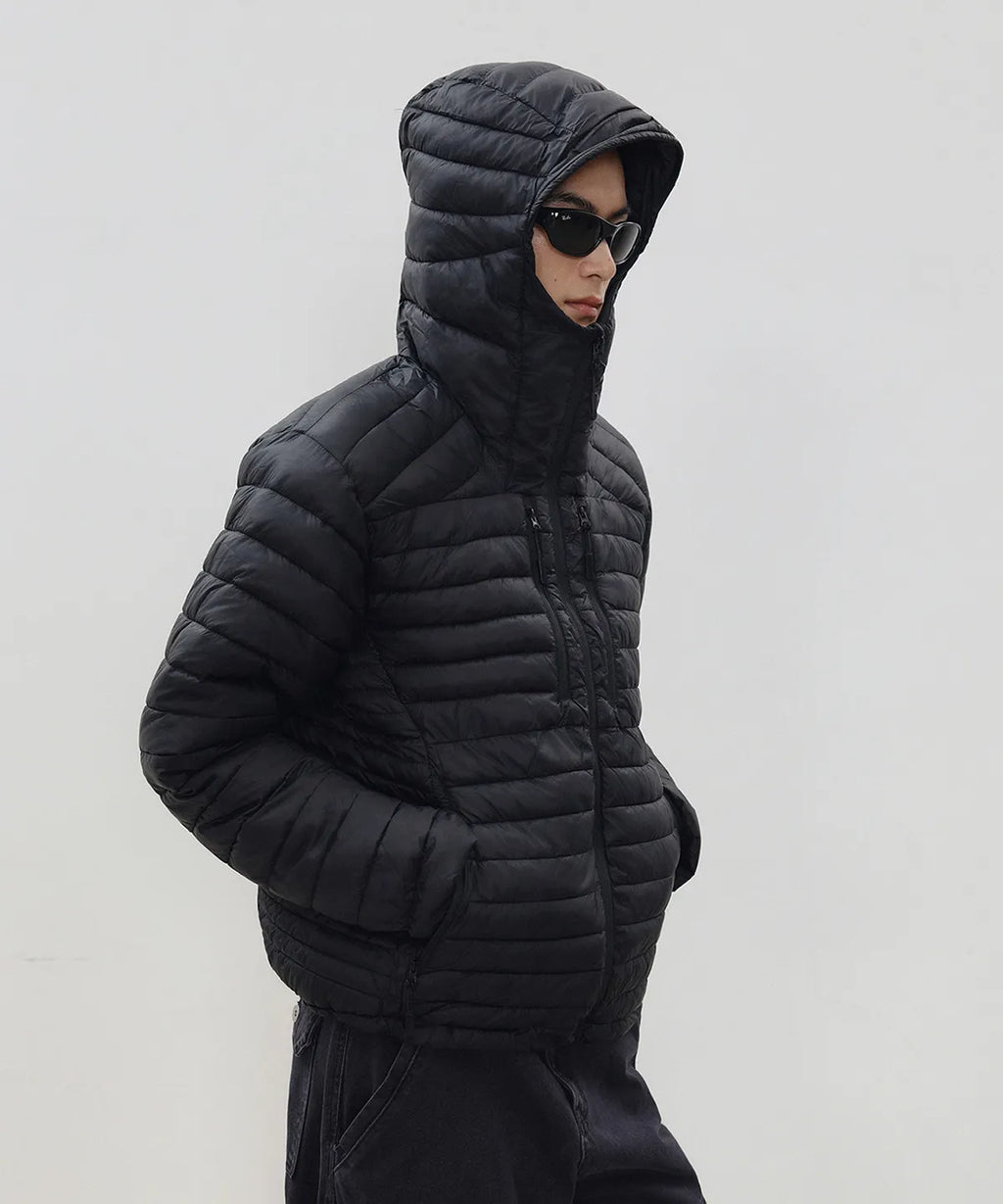 Essential Hooded Lightweight Insulated Jacket [Black]