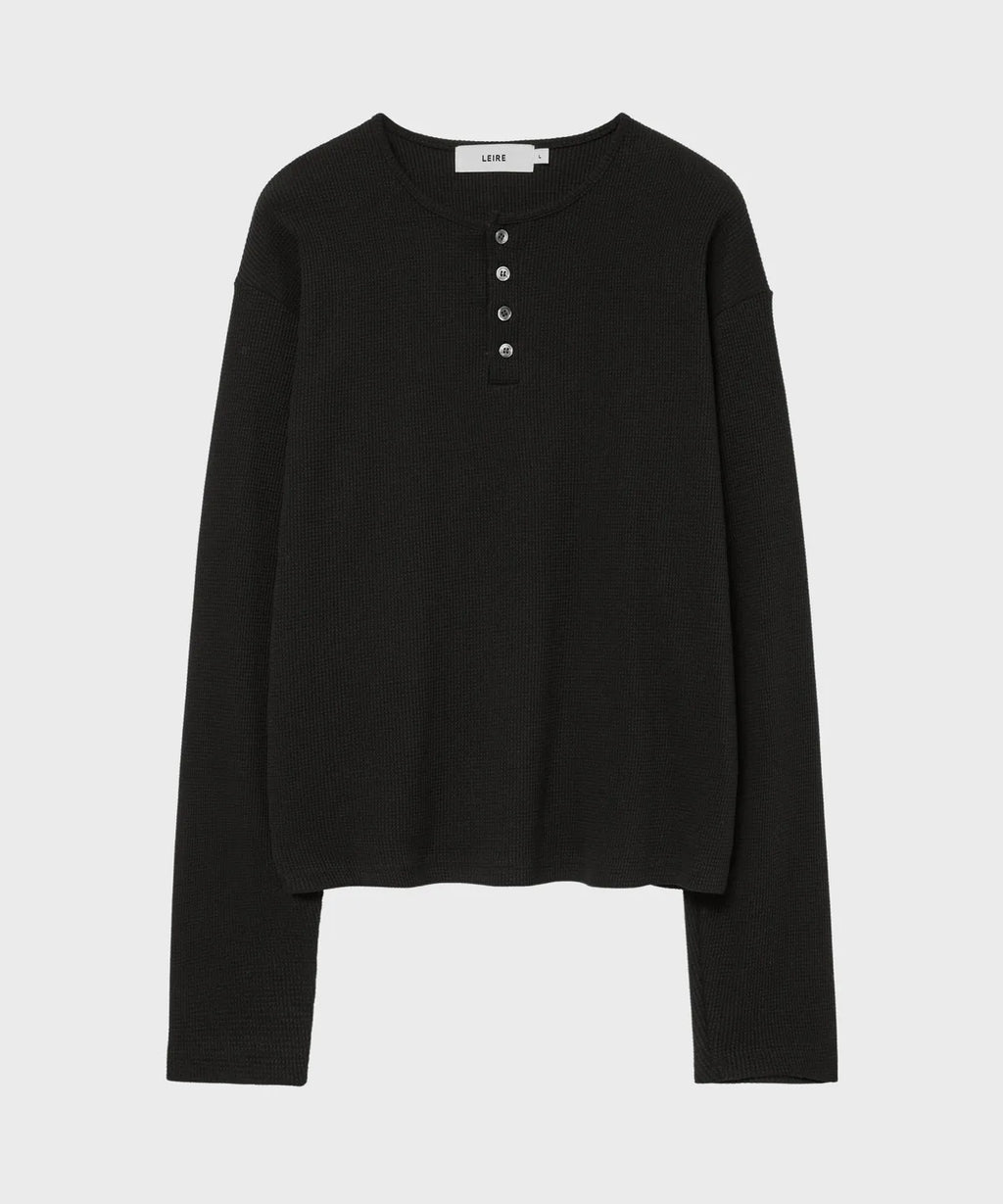 Waffle Henley Neck Crop T-shirt [Black]