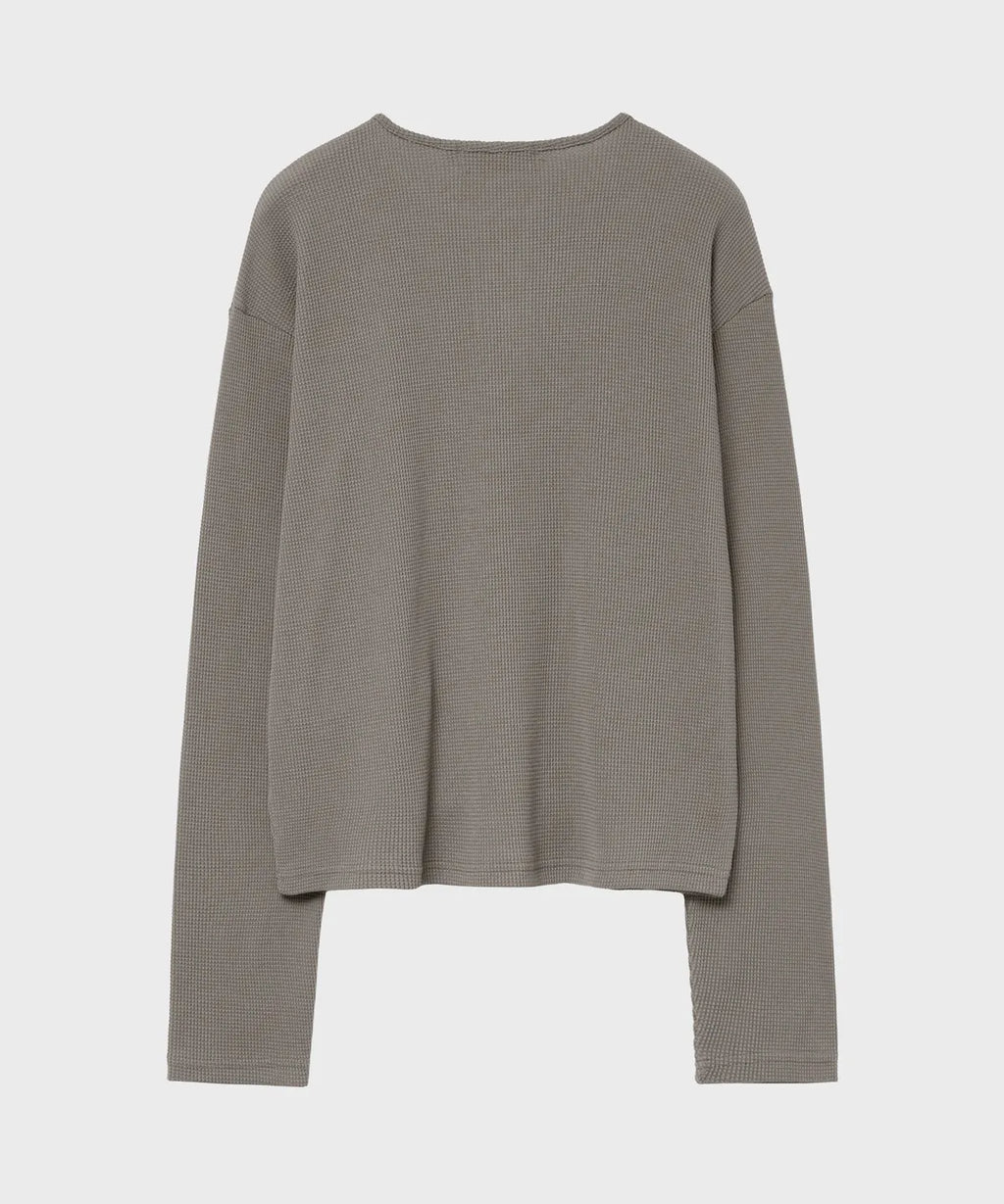 Waffle Henley Neck Crop T-shirt [Mocha Beige]