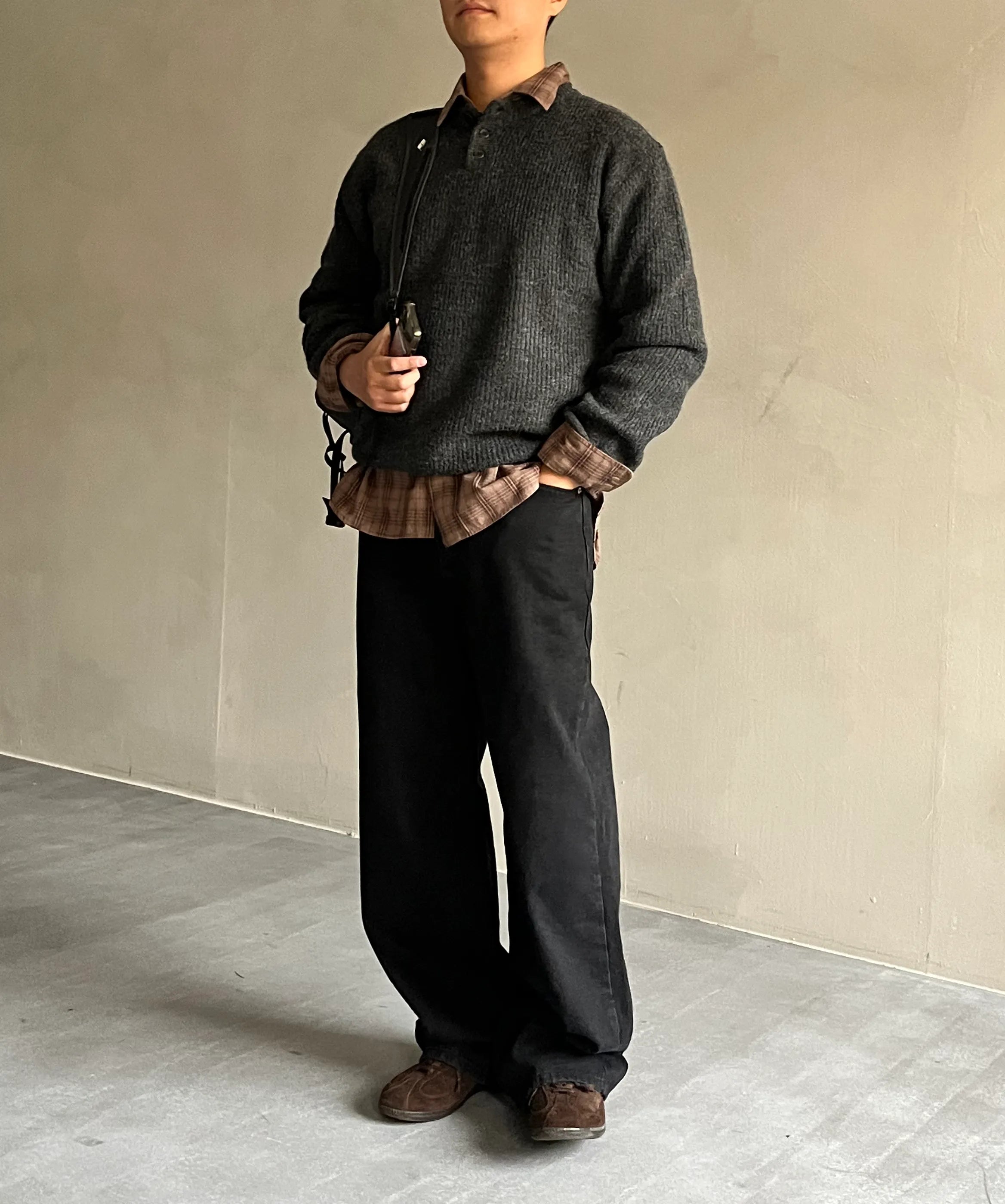 Ribbed Over-Fit Henley-Neck Knit [Charcoal]