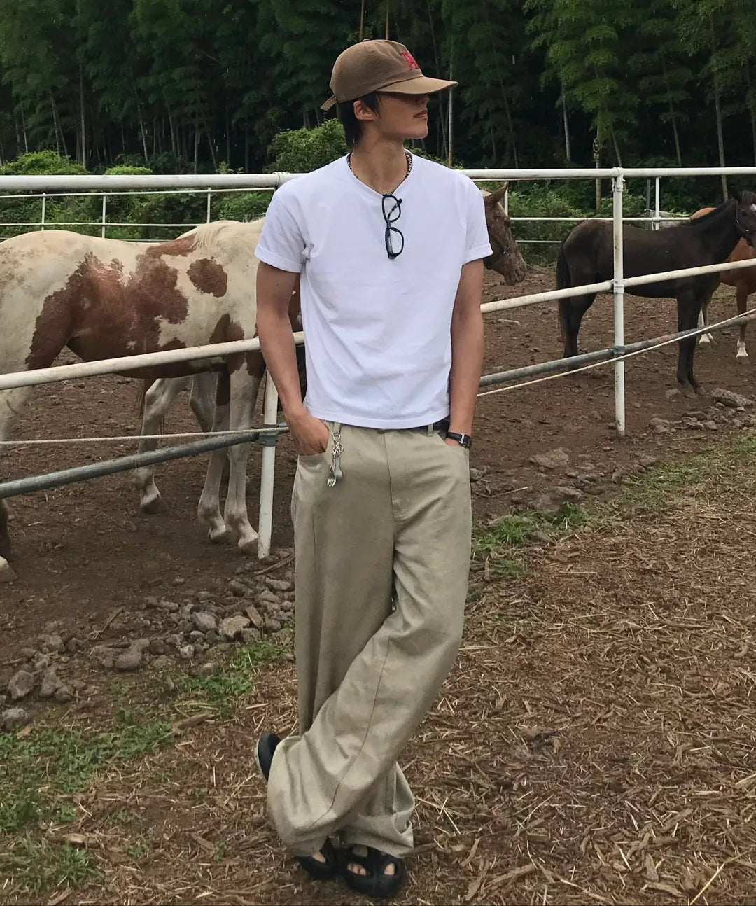 Essential Crop T-Shirt [White]