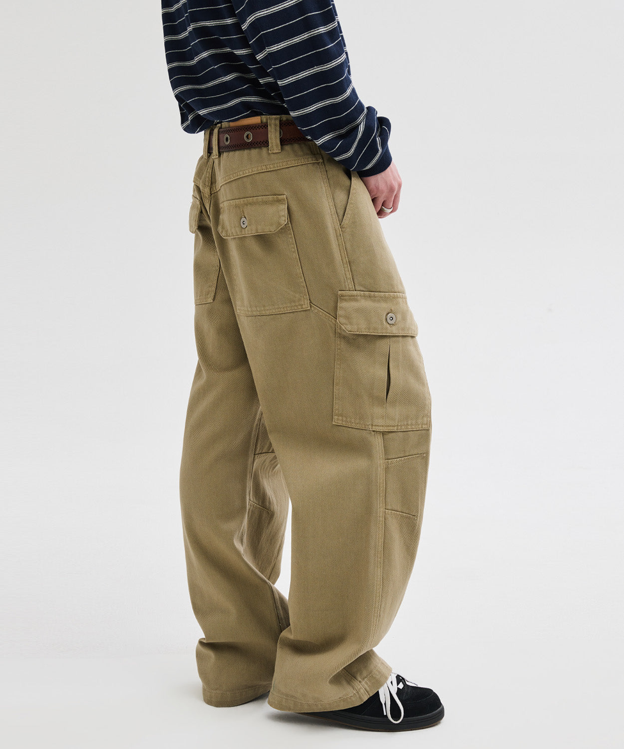 Garment Dyed Curved Cargo Pants [Beige]