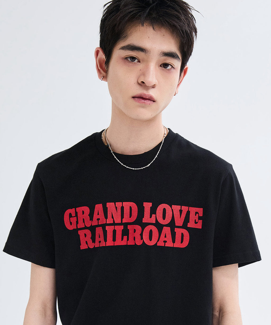Vintage Lettering Print T-Shirt [Black]