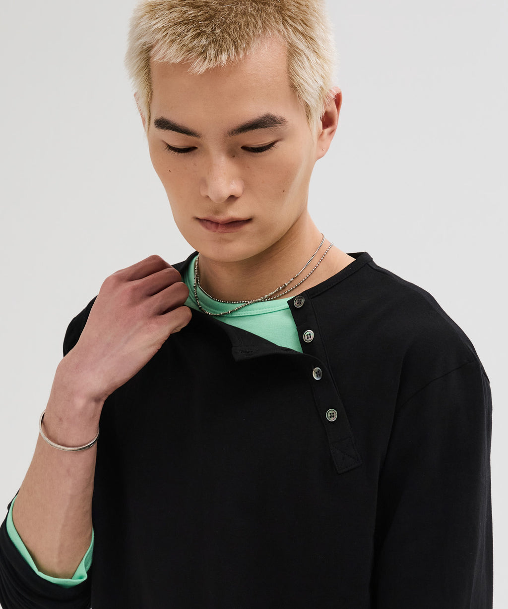 Diagonal Henley Neck Long Sleeve T-Shirt [Black]