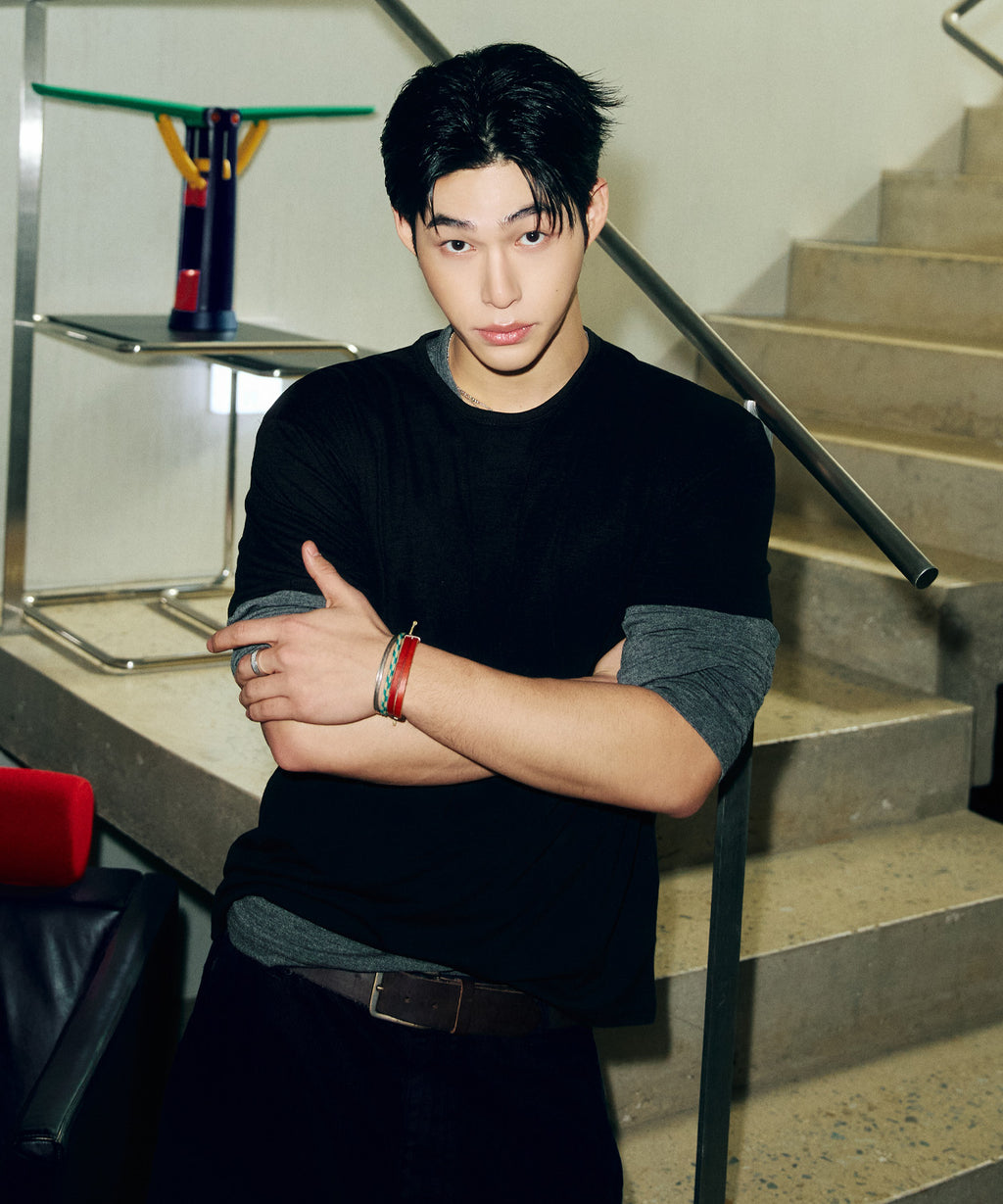 Soft U-Neck Inner T-Shirt [Black]