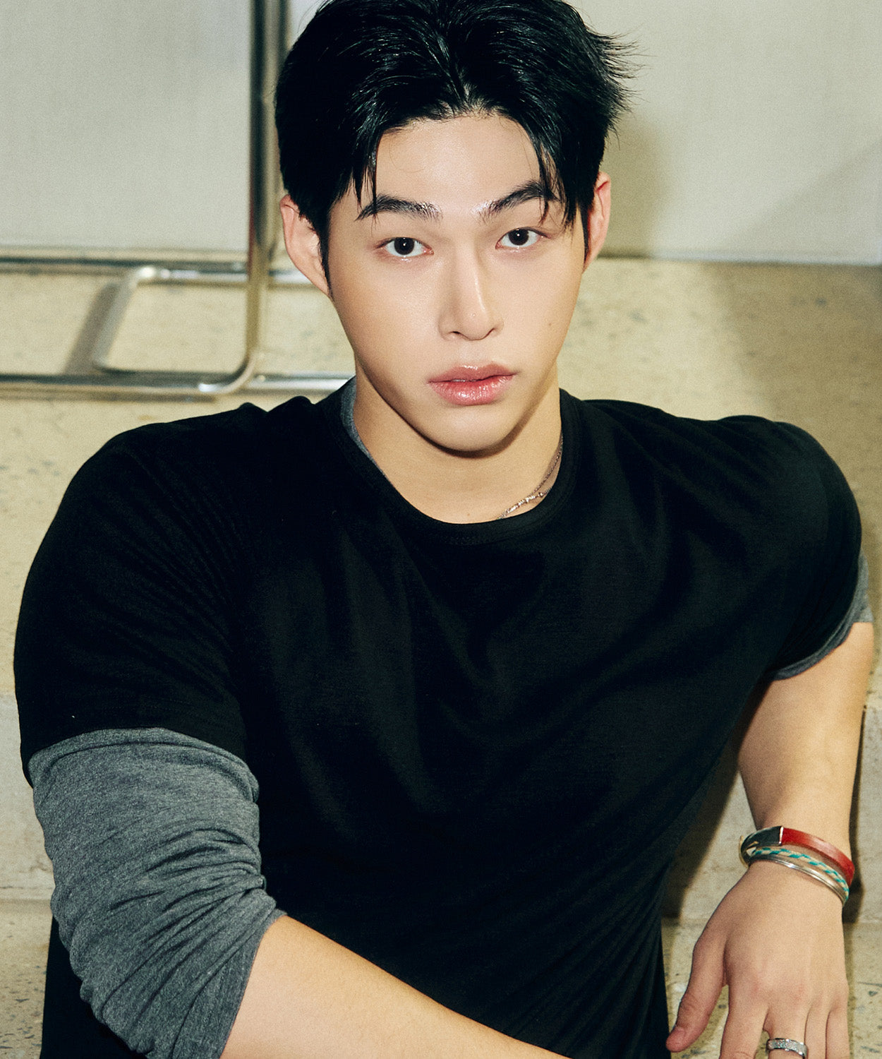 Soft U-Neck Inner T-Shirt [Black]