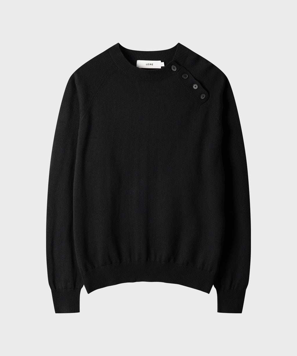 Diagonal Henley Neck Crop Knit [Black]