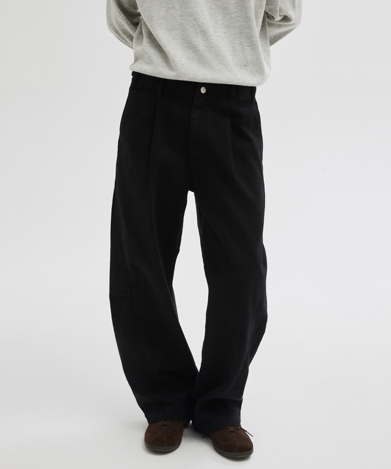 Curved Bijou Washed Pants [Black]