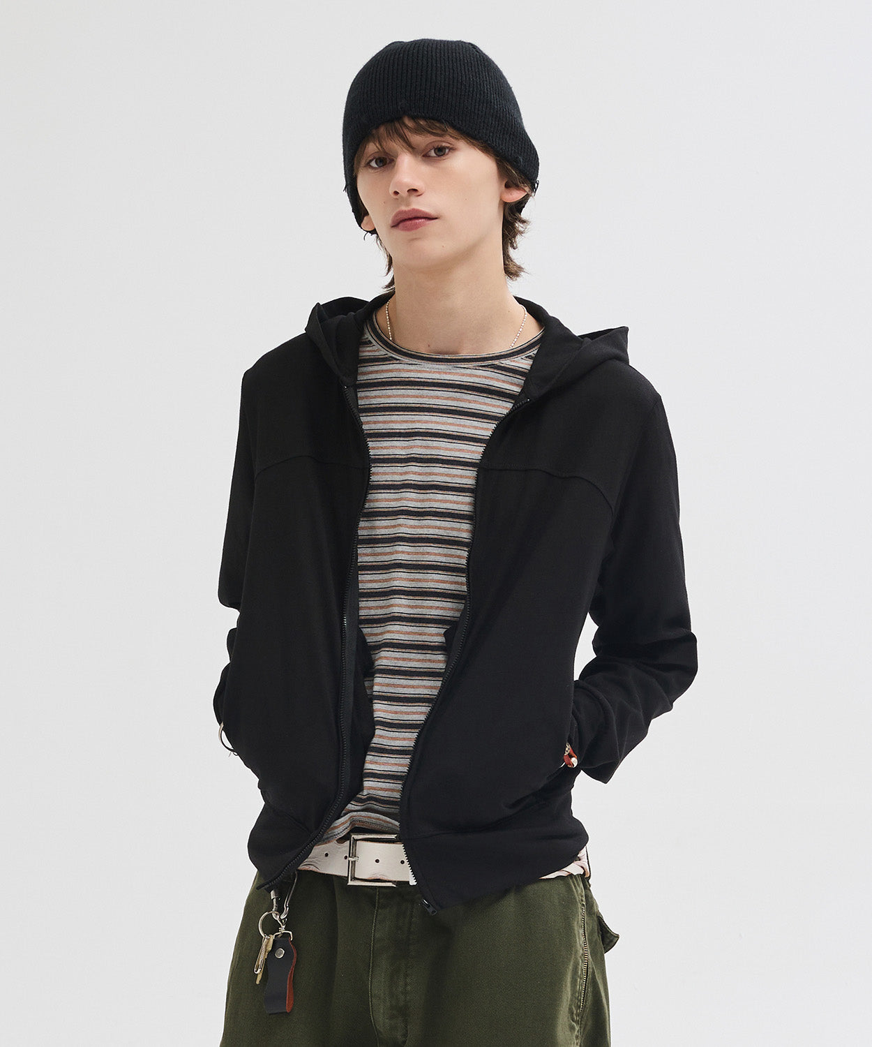 Slim Fit Hoodie Zip-Up [Black]
