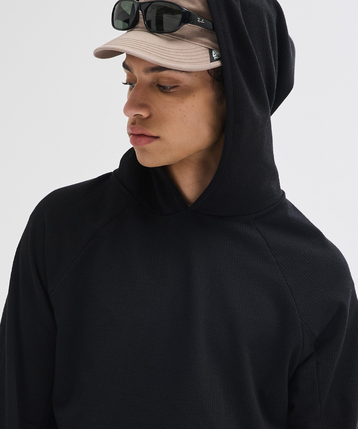 Ribbed Hooded Long Sleeve T-Shirt [Black]