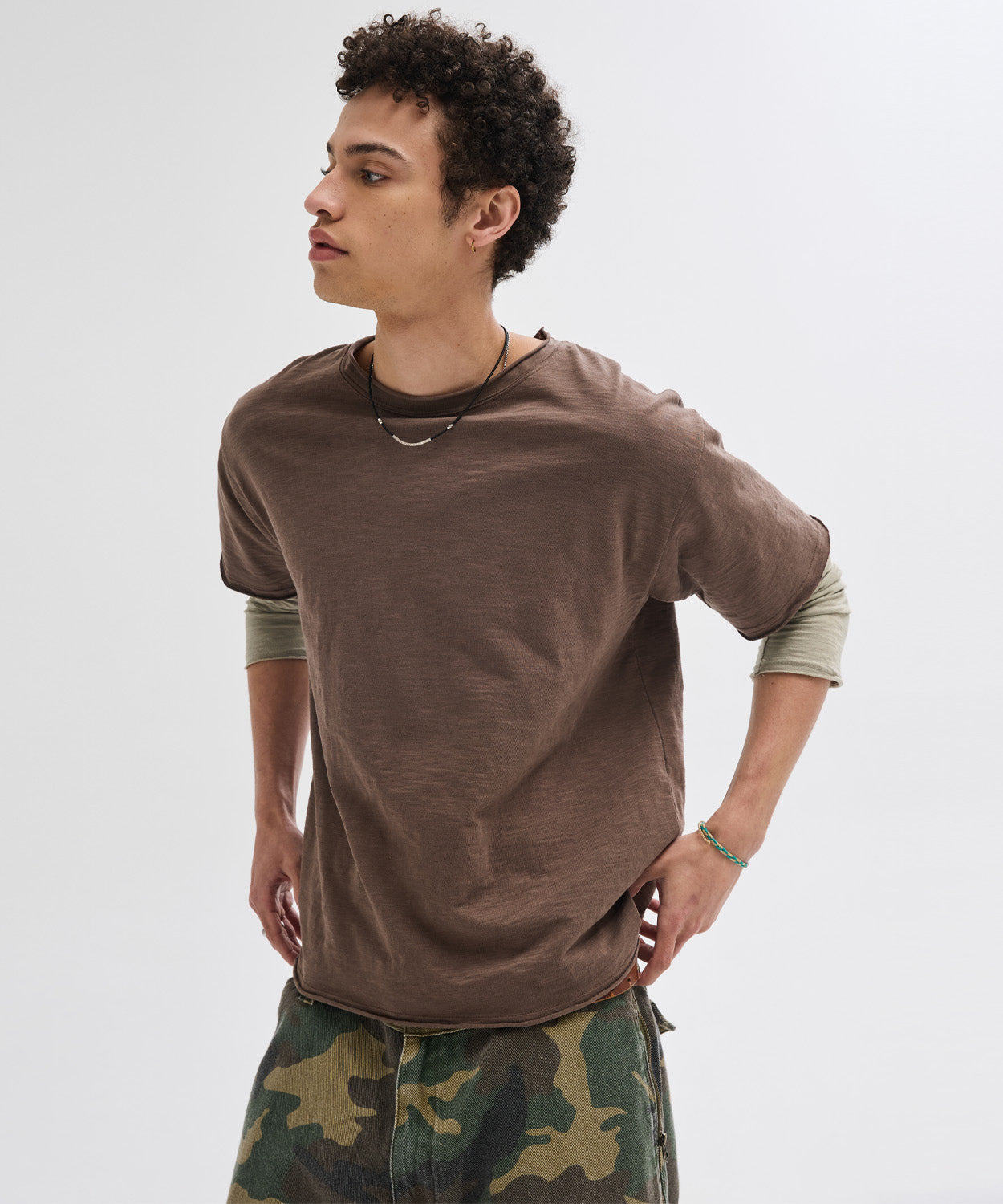 Cut-Off Layered Long Sleeve T-Shirt [Brown]