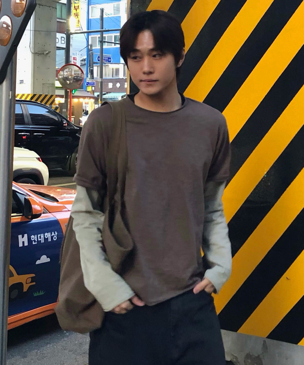 Cut-Off Layered Long Sleeve T-Shirt [Brown]