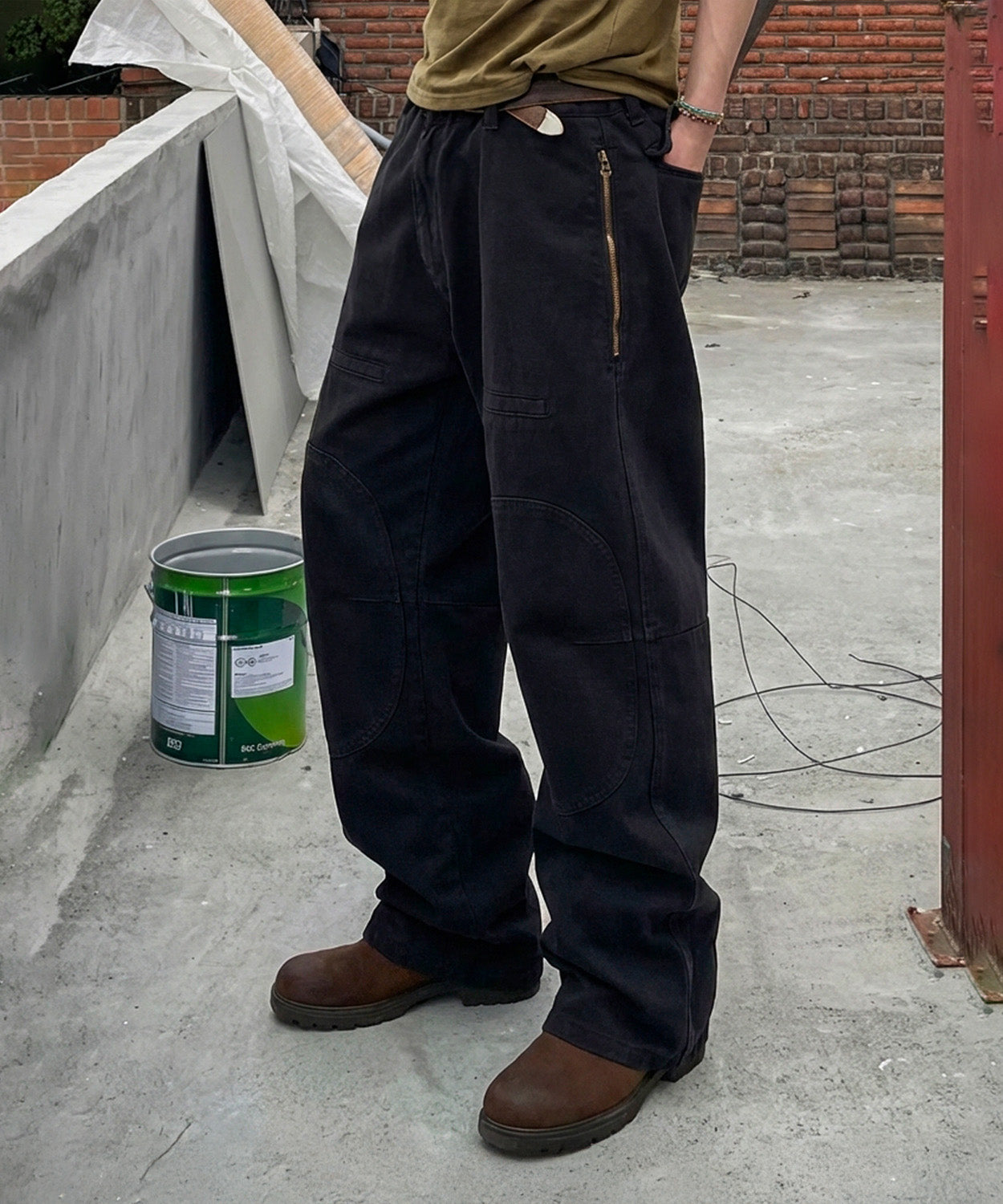 Side Zipper Garment Dyed Cargo Pants [Charcoal]