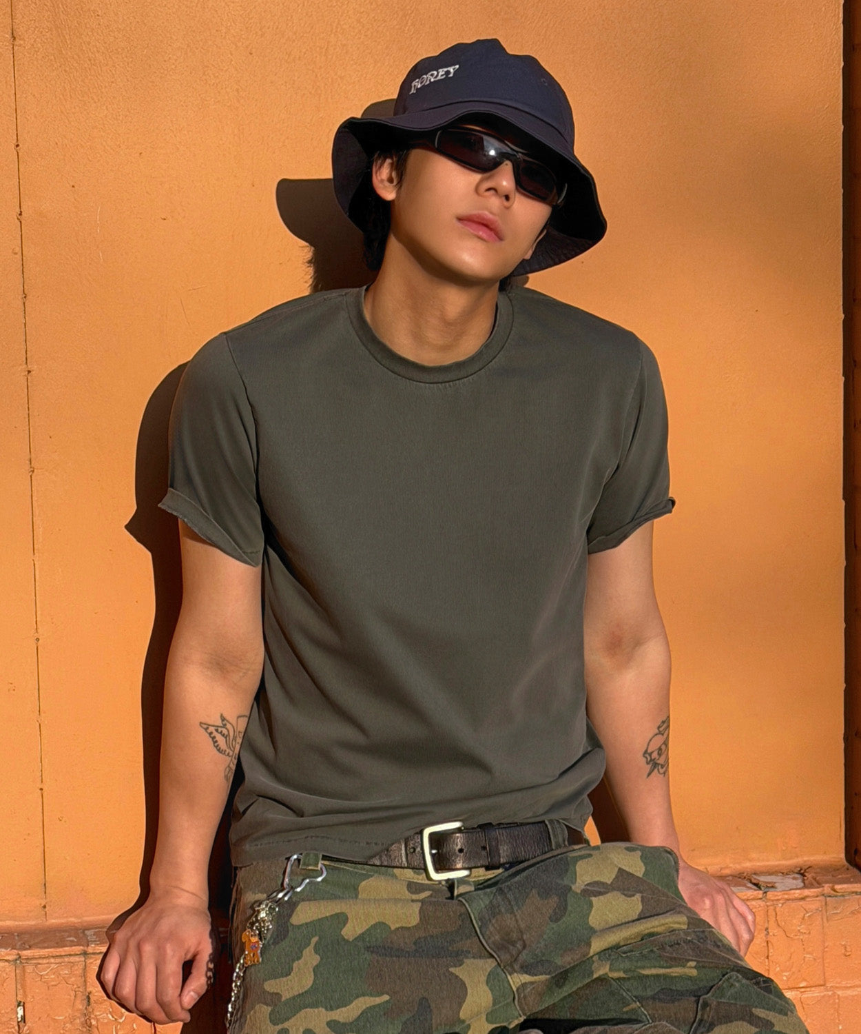 90s Vintage Fit Pigment T-Shirt [Charcoal]