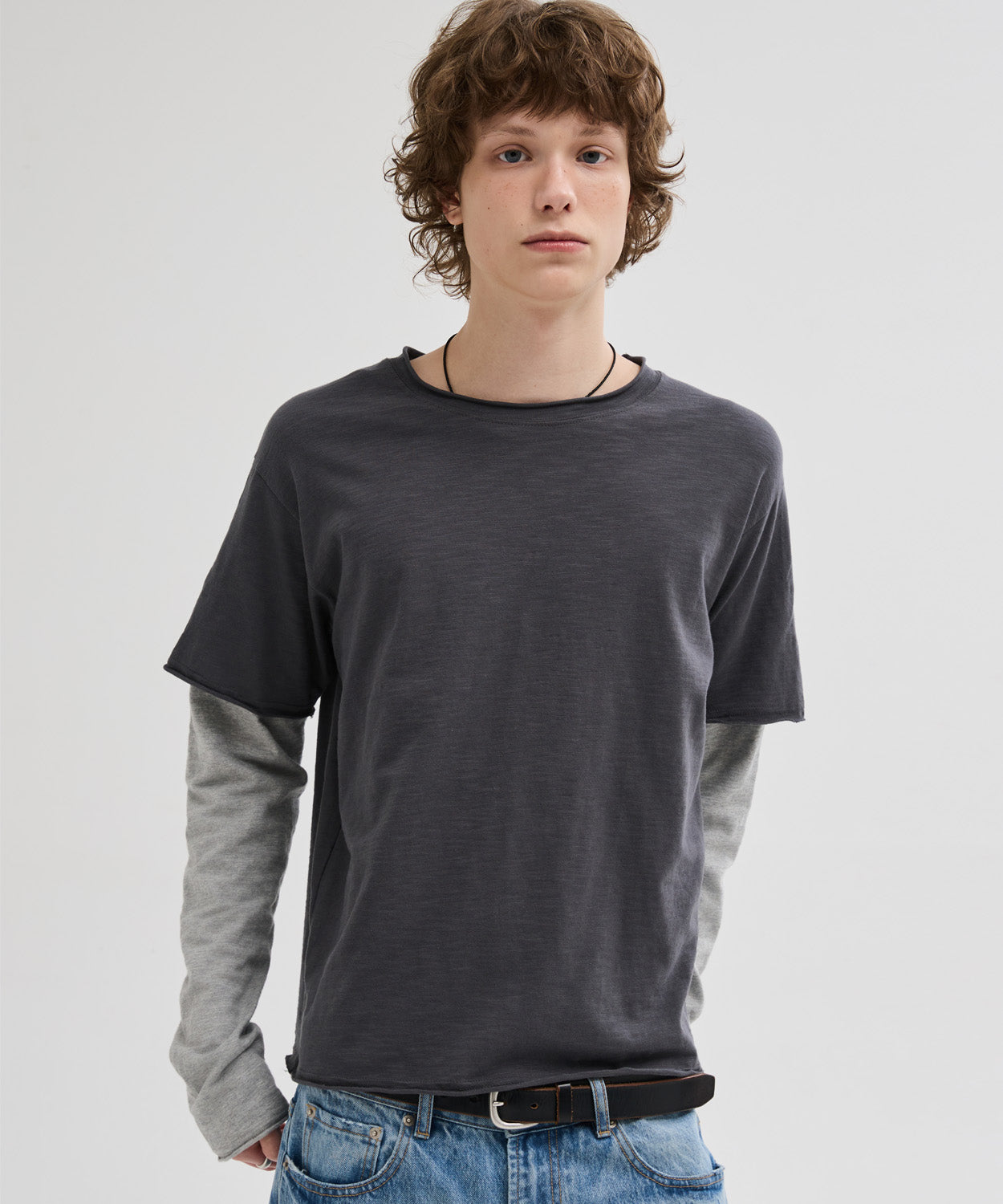 Cut-Off Layered Long Sleeve T-Shirt [Charcoal]