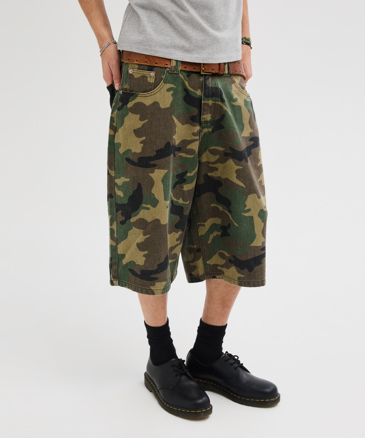 Everyday Bermuda Denim Shorts [Camouflage]