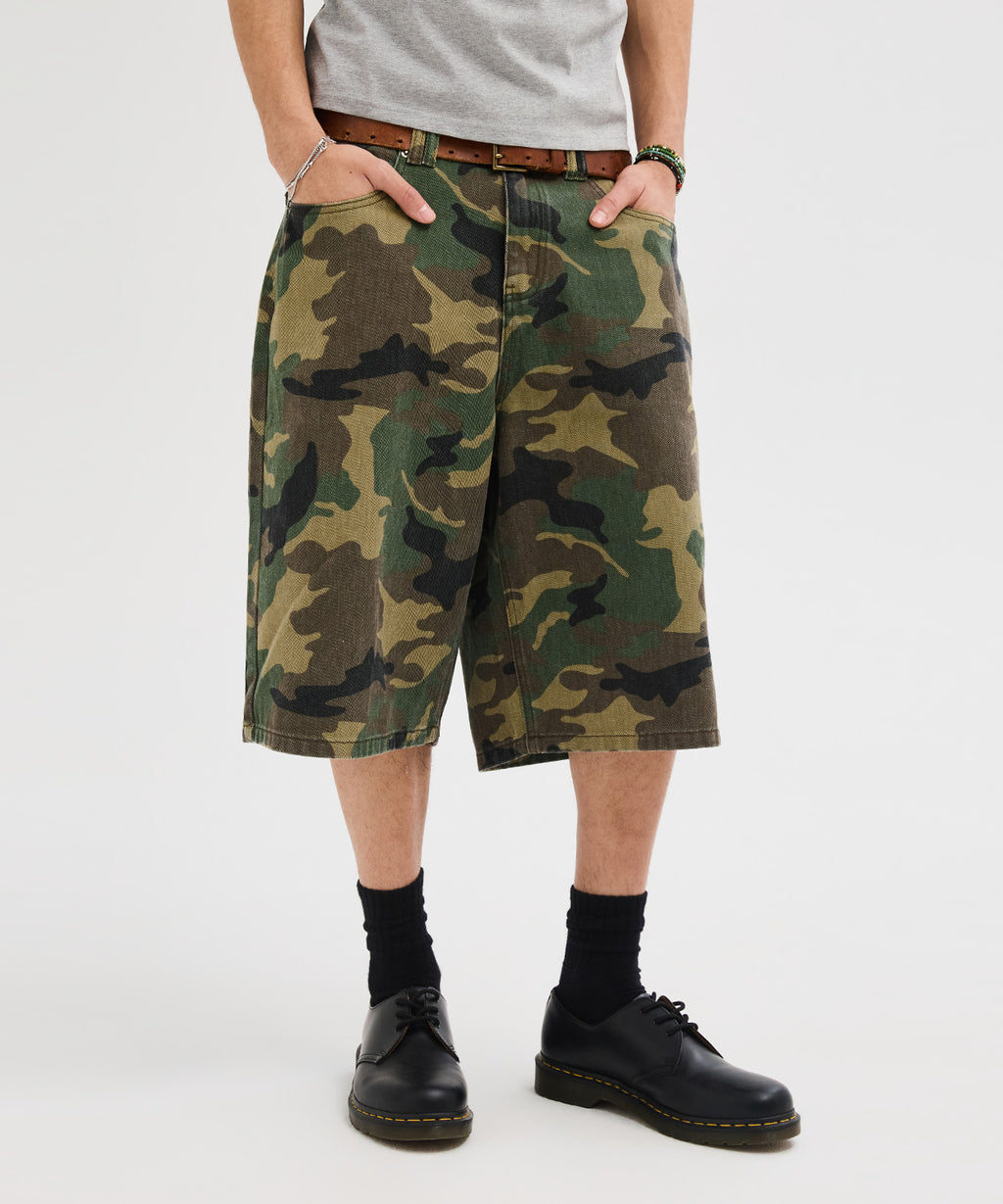 Everyday Bermuda Denim Shorts [Camouflage]