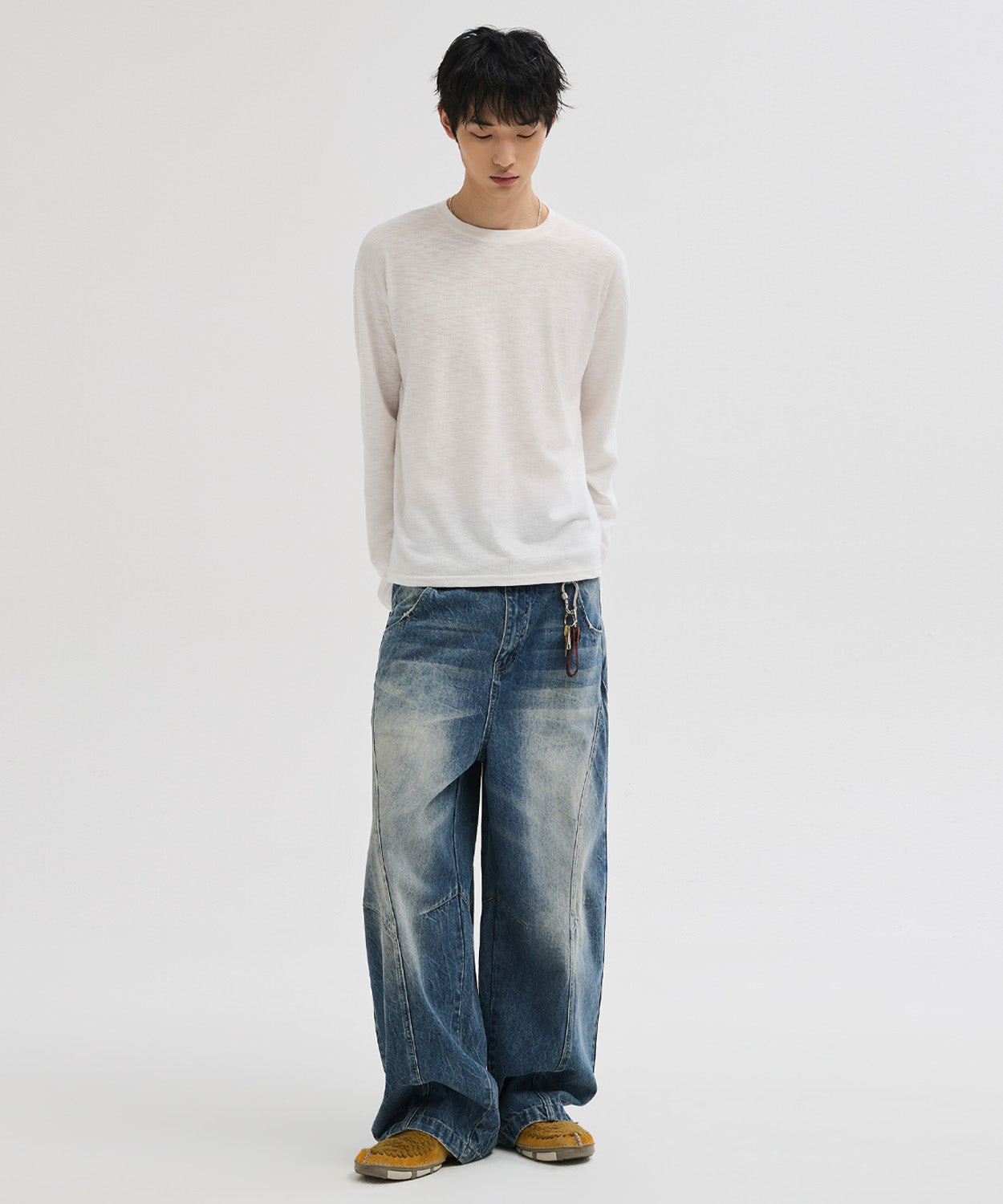 Curved Line Washed Pants [Faded Blue]