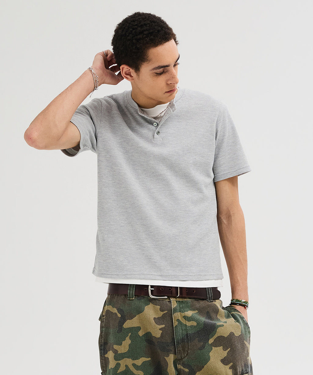 Waffle Henley Neck Semi-Crop T-Shirt [Gray]