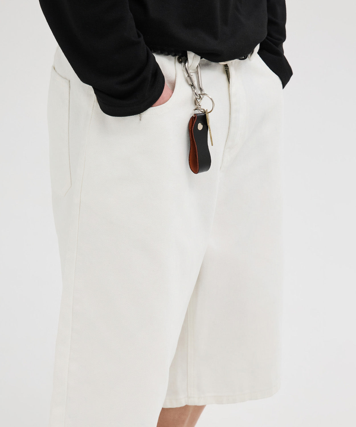 Everyday Bermuda Denim Shorts [Ivory]
