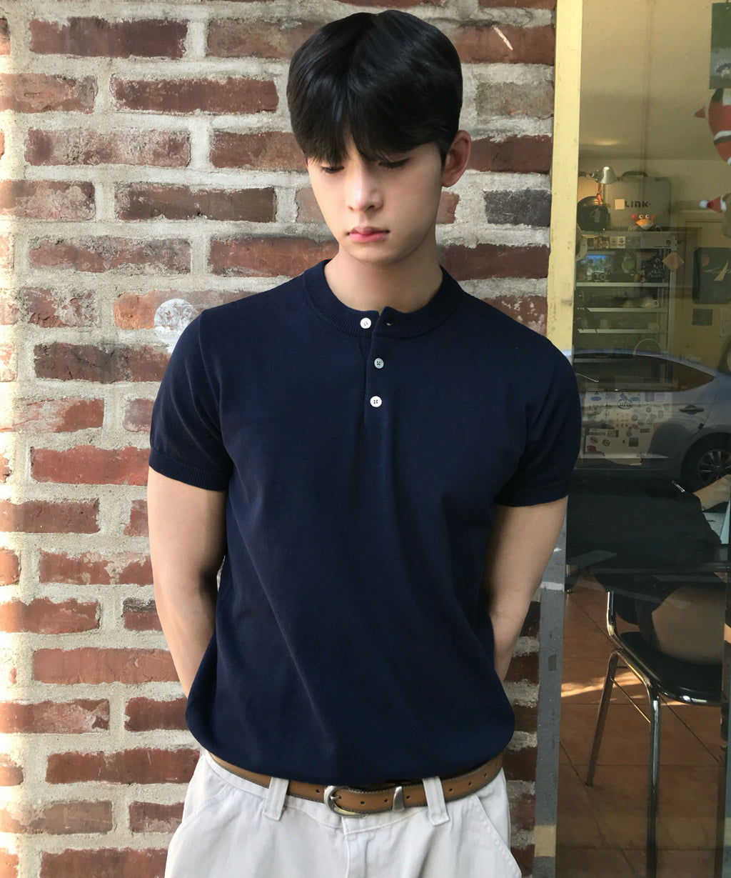 Muscle Fit Henley Neck Short Sleeve Knit [Navy]